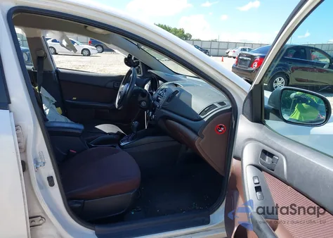 2011 Kia Forte Ex из США, поврежденный, VIN KNAFU4A26B5887810